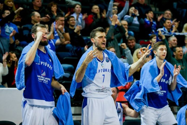 ĮSPŪDINGA „NEPTŪNO“ PERGALĖ – 37 TAŠKŲ SKIRTUMU SUTRIUŠKINTI ITALAI (NUOTRAUKOS, STATISTIKA)