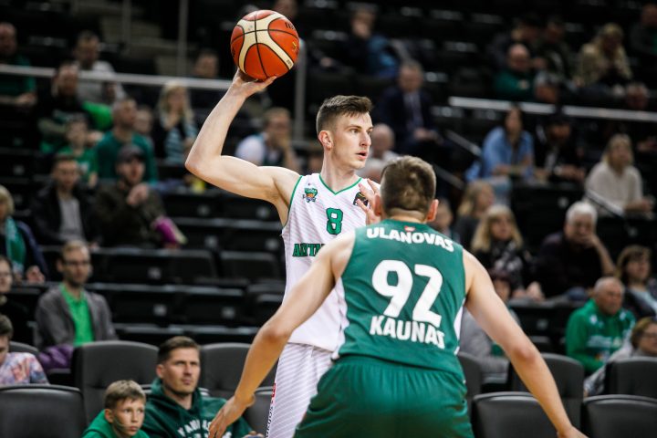 „Neptūno“ gretose – perspektyvusis M. Jogėla